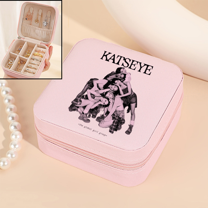 Daith Heart Ring - Fashion K POP KATSEYE Jewelry Storage