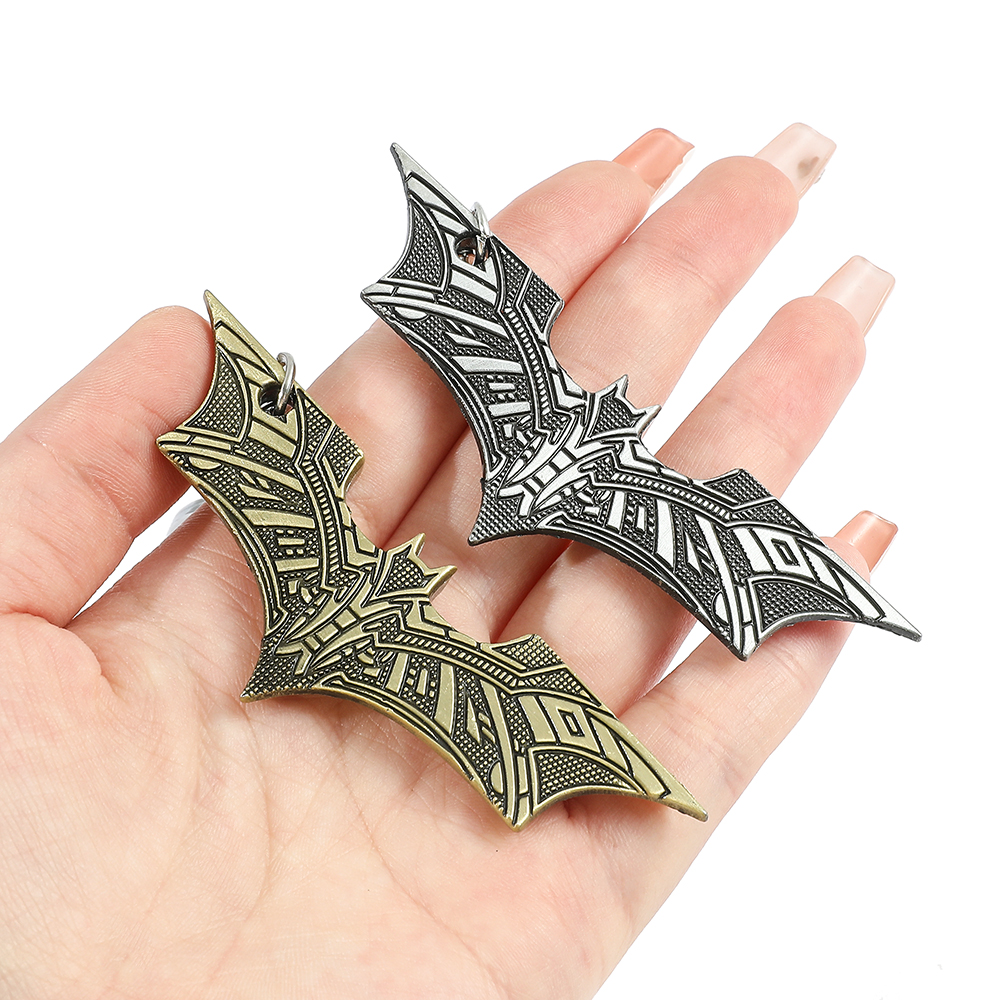 Bat Pendants Keychain Toy Supe - مراجعة Daith Heart Ring وسعره