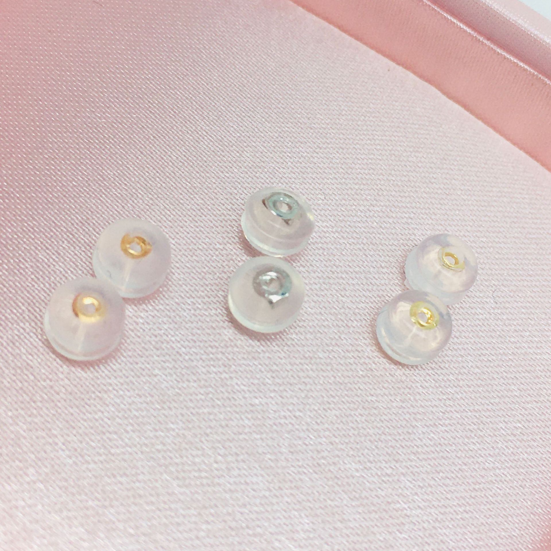 LABB  DIY Real 18K Gold Stud E - مراجعة Body Jewelry Real Gold وسعره