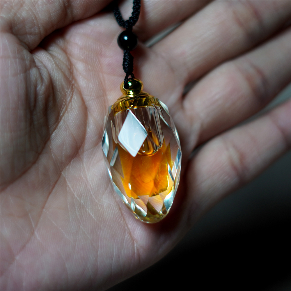 Heart-Shaped Agarwood Essentia - مراجعة Body Jewelry Co وسعره