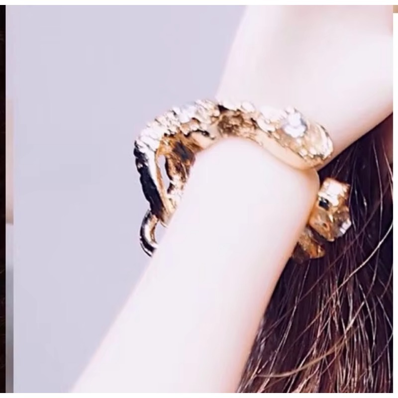 1/6 Scale Metal Bracelet Wrist - مراجعة Body Jewelry Real Gold وسعره